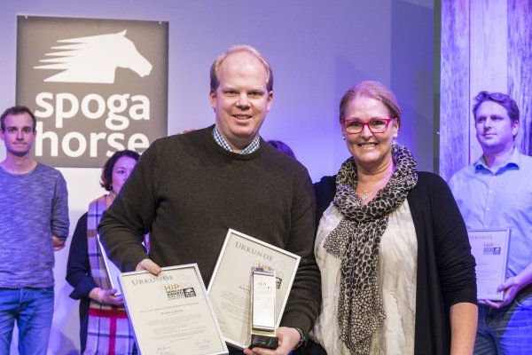 Die Gewinner des HIPPO Händler Award powered by spoga horse - 